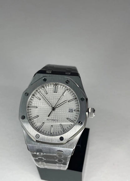 ROYAL OAK SNOW WHITE MOD