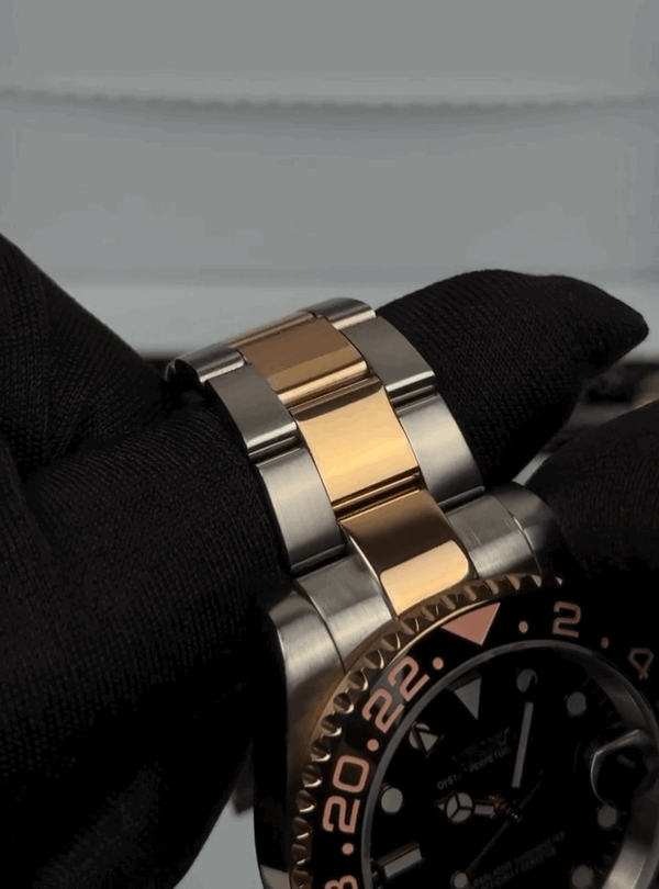 <strong>STAINLESS STEEL</strong>