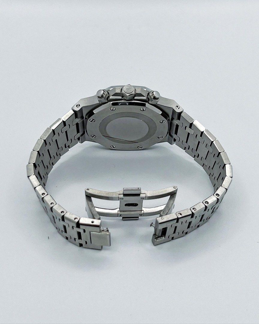 ROYAL OAK BLACK CHRONOGRAPH MOD