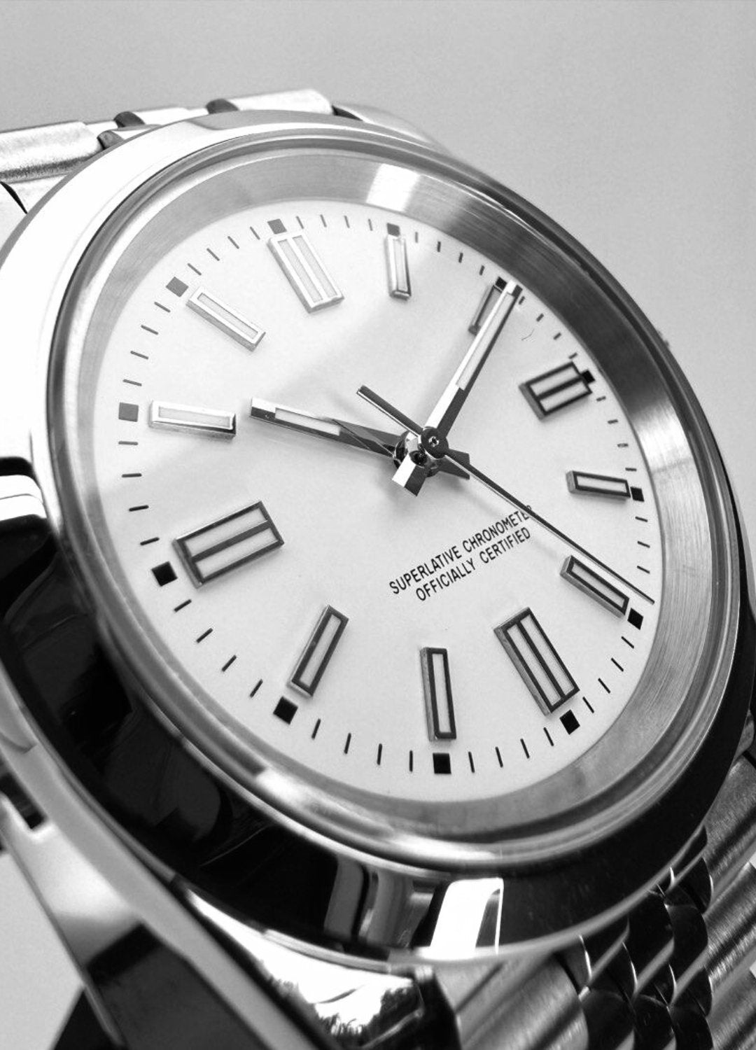 SILLTER WHITE MOD