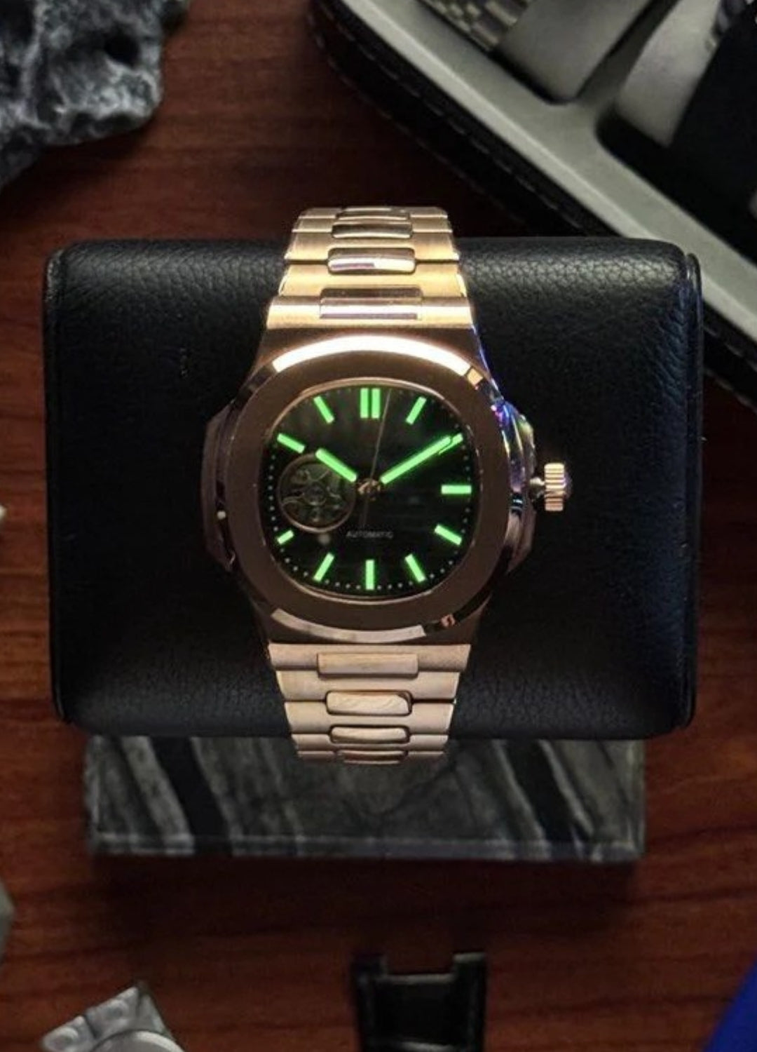 SILLNAUT ROSE GOLD OPEN HEART BLACK MOD